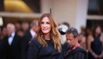 Scénu z filmu Pretty Woman zažila aj v realite: Julii Roberts odmietli v pražskom obchode predať kus oblečenia