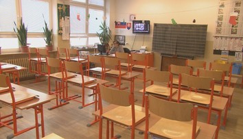 Zatvorených tried so žiakmi pribúda najmä na východe. Najhoršie je to s tínedžermi