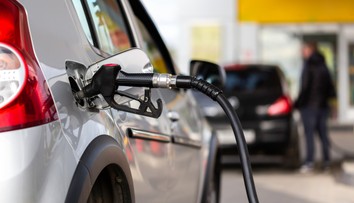 Koniec dobrých správ pre vodičov? Cena paliva bola najnižšia za posledného pol roka