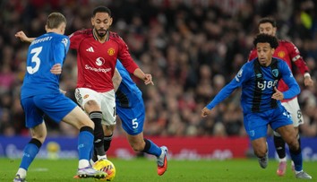 Premier League: Gólová prestrelka sa skončila remízou. Manchester United dvakrát stratil vedenie