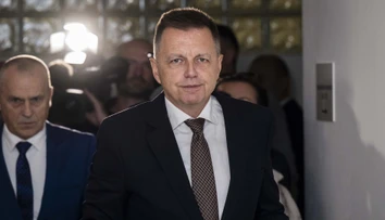 Proces s Petrom Kažimírom odročili. Obhajoba žiadala zastaviť trestné stíhanie z dôvodu premlčania