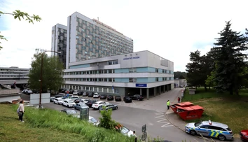 Takmer 200 zamestnancov banskobystrickej nemocnice skolil vysoko nákazlivý norovírus. Odborník priblížil, o čo ide