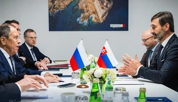 Juraj Blanár sa opäť stretol so Sergejom Lavrovom. Rokovali aj o dodávkach ropy a plynu