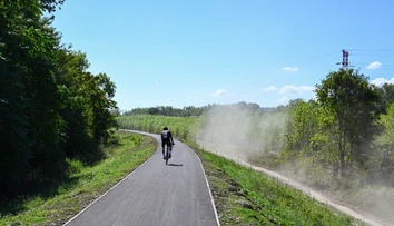 Tri kilometre novej cyklotrasy. Pri Martine finišujú rozprávkovú cestu ponad Váh