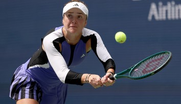 Hviezdna ukrajinská tenistka sa objavila priamo na fronte. Zorganizovala aj turnaj na podporu mládeže