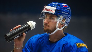 VIDEO: Druhý štart, druhý gól. Regenda zmiernil debakel svojho tímu