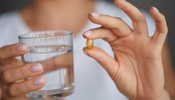 Dôležitý pre mozog aj vo vyššom veku? Vedci upozorňujú na význam bežného vitamínu