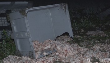 Kuriózna nehoda na juhu Slovenska: Hasiči museli odpratávať 10 ton mäsa