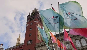 Eurovízia plná obmedzení. Organizátori zakázali umelcom mávať vlajkou EÚ, Únia to odsúdila