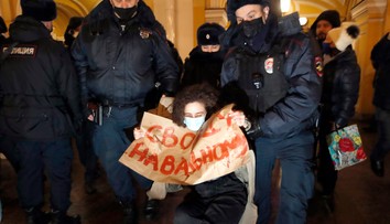 Navaľného ľudia organizujú veľké protestné zhromaždenia. Žiadajú jeho okamžité prepustenie