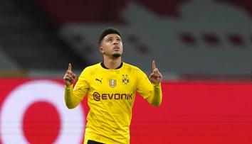 Koniec prestupovej ságy. Manchester United získal z Dortmundu Angličana Jadona Sancha