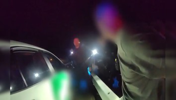 VIDEO: „Ako som mal vedieť, že ste policajti?“ Polícia zverejnila šokujúcu debatu s nafetovaným taxikárom