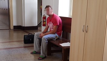 Mladík (23), ktorý mal údajne zabiť otca, ide za mreže