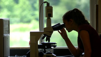 Amélia (22) študuje a bojuje s epilepsiou. Na tri dni mala len tri eurá, odopiera si jedlo aj drahší internát