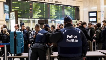 Pri zásahu proti podozrivým teroristom zatkli v Bruseli šiesteho