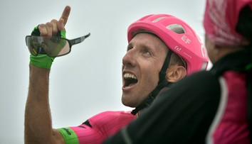 Michael Woods vyhral 17. etapu Vuelty