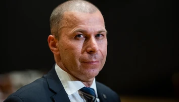 Prokurátor podal obžalobu na exprezidenta polície Kovaříka za zmarenie zásahu Santusovej