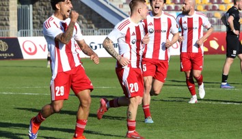 Banská Bystrica sa vracia medzi elitu. Postup si zaistila s veľkým predstihom po dominantnom víťazstve