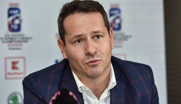 Bývalý šéf hokejového zväzu skončil v putách. NAKA zadržala Martina Kohúta