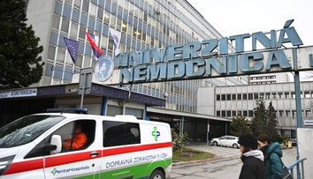 Poplach v košickej nemocnici. Pacient sa mal na personál zaháňať palicou, dôvodom vraj bola prosba nasadiť si rúško