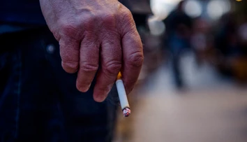 Mladí Briti si nebudú môcť kúpiť cigarety. Čo na takýto zákaz hovoria Slováci?