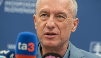 Karol Hirman nebude kandidovať na predsedu Košického kraja. Vzdal sa v prospech iného kandidáta