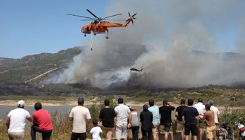 Peklo v tureckom Izmire, v turistami obľúbenom regióne evakuovali tri oblasti
