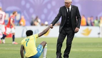 Legendárny Ronaldo skritizoval trénera aj najväčšiu hviezdu. Niektorým rozhodnutiam vôbec nerozumie