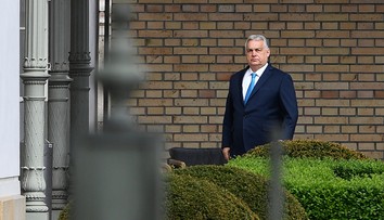 Orbánov Fidesz čelí policajnej razii. Vyšetrovatelia zaistili systémy a databázy strany