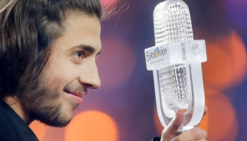 Veľkú cenu Eurovízie 2017 získalo Portugalsko. Toto je víťazná pieseň
