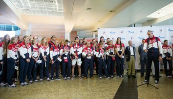 Do Ria odletela ruská výprava okresaná o sto športovcov