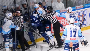 Buček gólom zarmútil Nitru, Slovan sa revanšoval za finále. Východniarske derby ovládli Košice