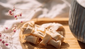 Popularita kofeínových vrecúšok medzi mladými rastie. Odborníci varujú pred vážnymi rizikami