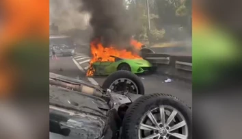 VIDEO: Desivá nehoda. Lamborghini po náraze pohltili plamene, otec a syn nemali šancu prežiť