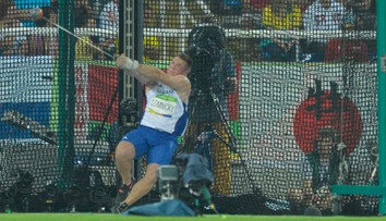 Životný úspech kladivára Lomnického. V Riu skončil piaty