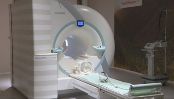 Kým prídeme na rad, môže byť neskoro. Čakacie lehoty na termín magnetickej rezonancie sú extrémne dlhé