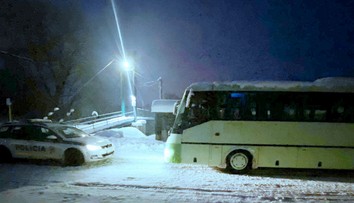 Viezol ľudí počas kalamity, ale pohárik si neodpustil. Polícia na Orave chytila opitého autobusára