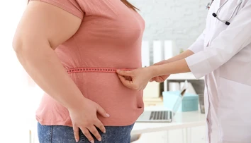 Obvod pása prezradí viac než BMI: Nová štúdia spája brušný tuk s vyšším rizikom rakoviny