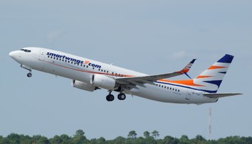 Česi opísali pekelnú cestu z Turecka. Lietadlo muselo núdzovo pristáť v Bratislave, benzín cítili už pred vzletom