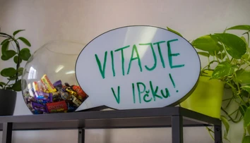 Známa poradňa nedostala peniaze od štátu a musí prepúšťať. Mnohí s duševnými problémami sa im ani nedovolajú (rozhovor)