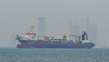 Irán zverejnil mapu s alternatívnymi trasami v Hormuzskom prielive. Chce pomôcť lodiam vyhnúť sa mínam