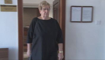 Obžaloba tvrdila, že riaditeľka od kolegov vynútila takmer 10-tisíc eur pod hrozbou straty zamestnania. Súd rozhodol