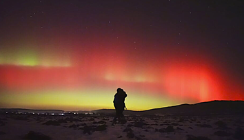 Aurora nad Slovenskom: Noc, ktorá sa zapíše do histórie. Polárnu žiaru uvidíme znovu
