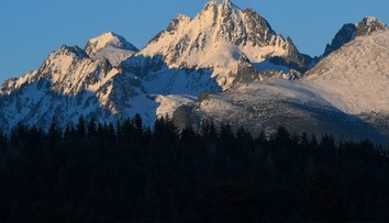 Tragédia v Tatrách: Žena (†45) padala 300 metrov z vrcholu hory. Pre počasie nedokázali poslať vrtuľník