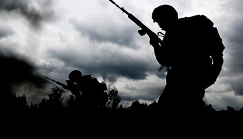 Európania prichádzajú s protinávrhom. Pozmeňuje obmedzenia ozbrojených síl Kyjeva a územné ústupky, ktoré navrhujú USA