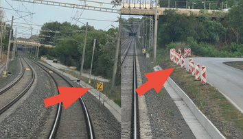 Vlaky medzi Slovenskom a Českom spomaľujú na 50 km/h. Zvodidlo tam chýba už osem mesiacov