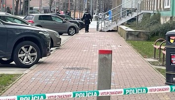 V prípade vyhrážok voči Farmaceutickej fakulte začala polícia trestné stíhanie za šírenie poplašnej správy