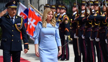 Čaputovej bledomodré šaty ukrývajú príbeh a symbolický odkaz