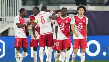 Vo Francúzsku sa to pre PSG nečakane sťažuje. Po prehre v Monaku môže prísť o čelo tabuľky