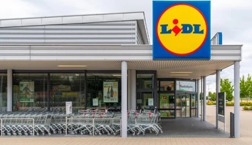 Lidl bude naďalej ponúkať lacné vajcia z klietkového chovu. A vysvetlil aj prečo